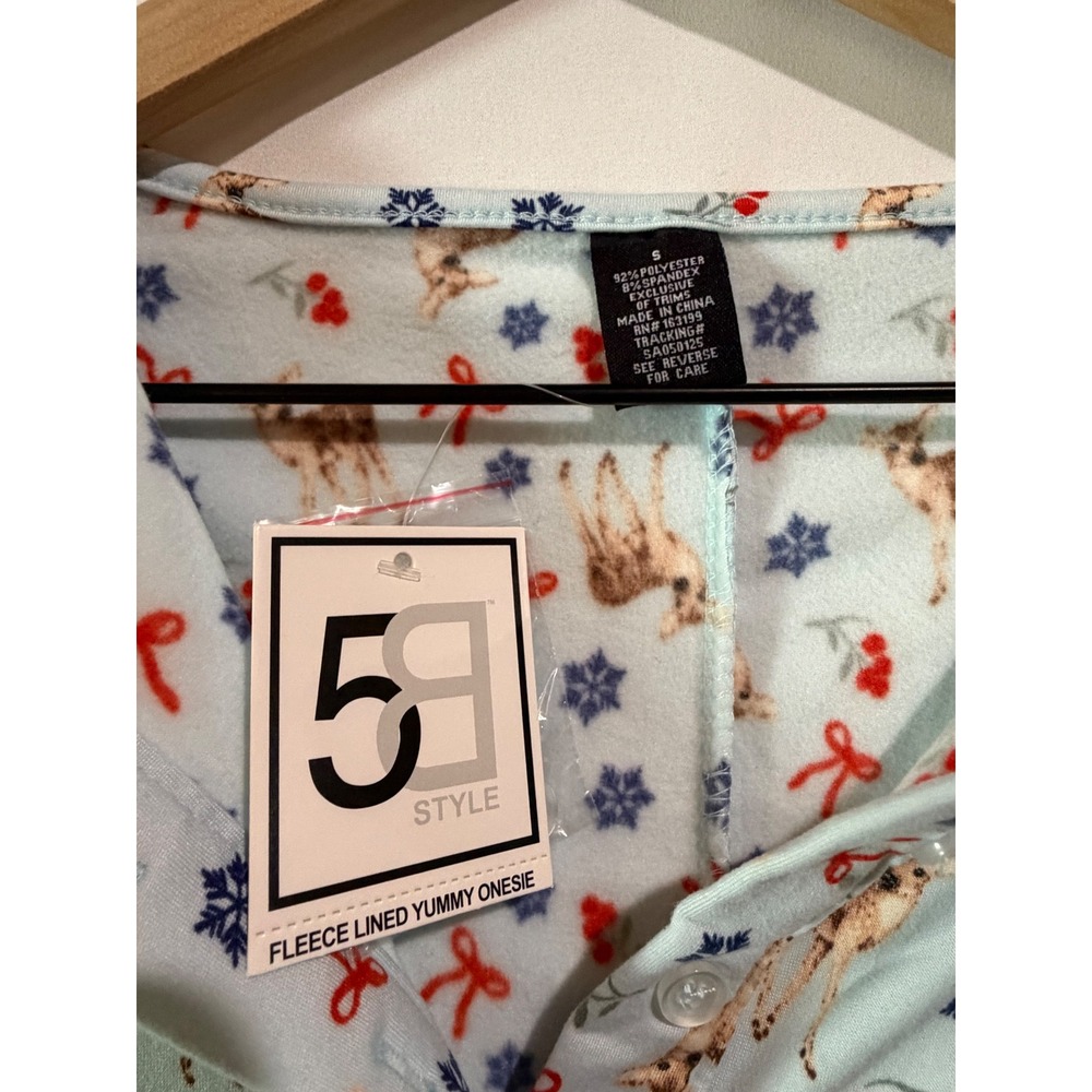 5B Style Fleece Lined Yummy Onesie Romper Small NWT New Cozy Loungewear Casual - Picture 5 of 7